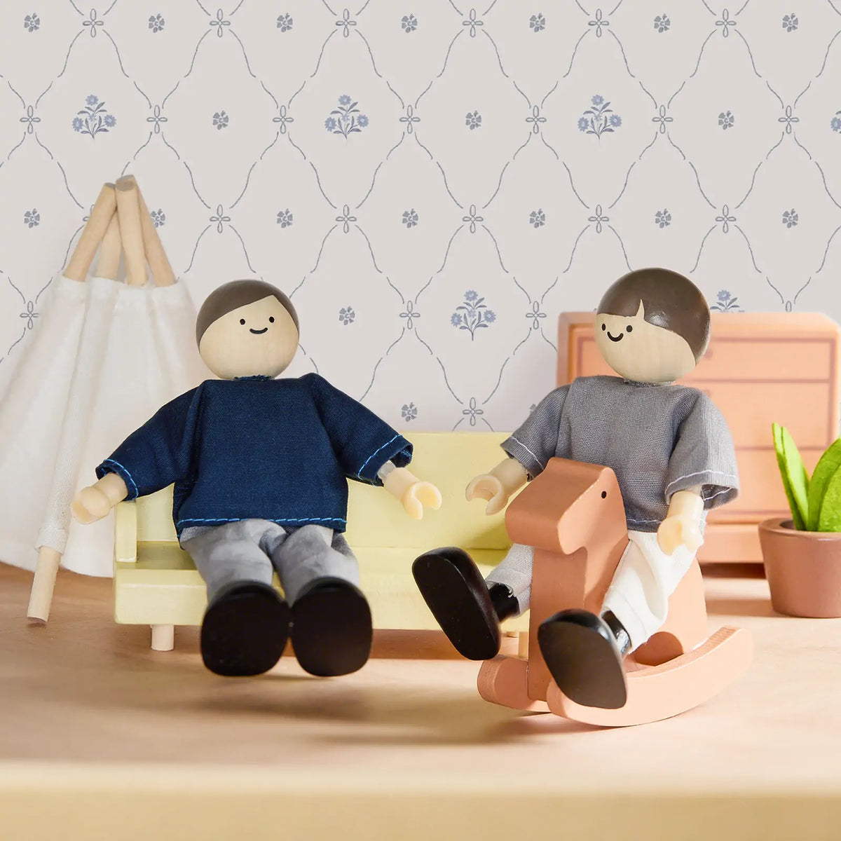 Wooden Dollhouse Dolls - product image 9