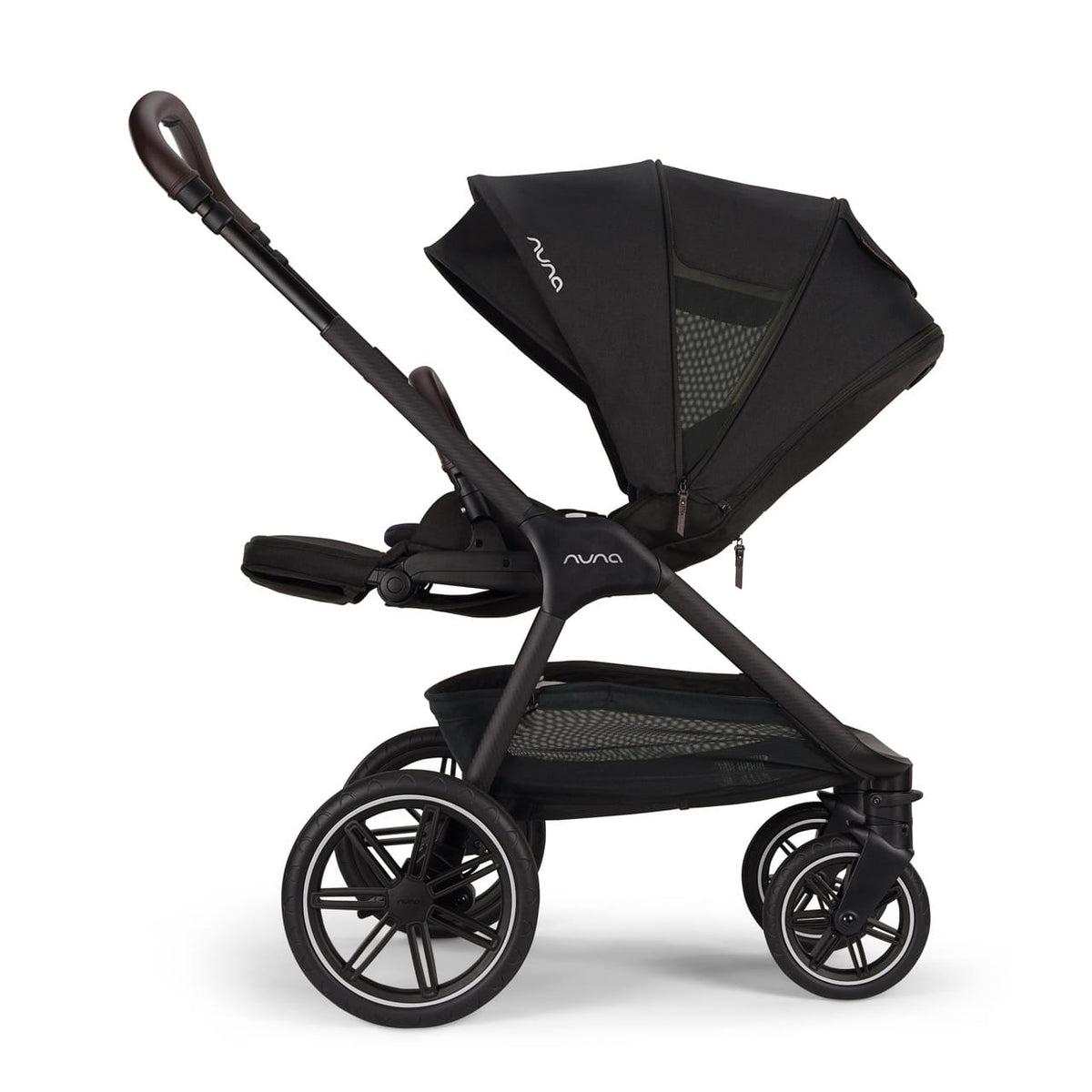 Nuna TRIV lx Compact Stroller - Caviar