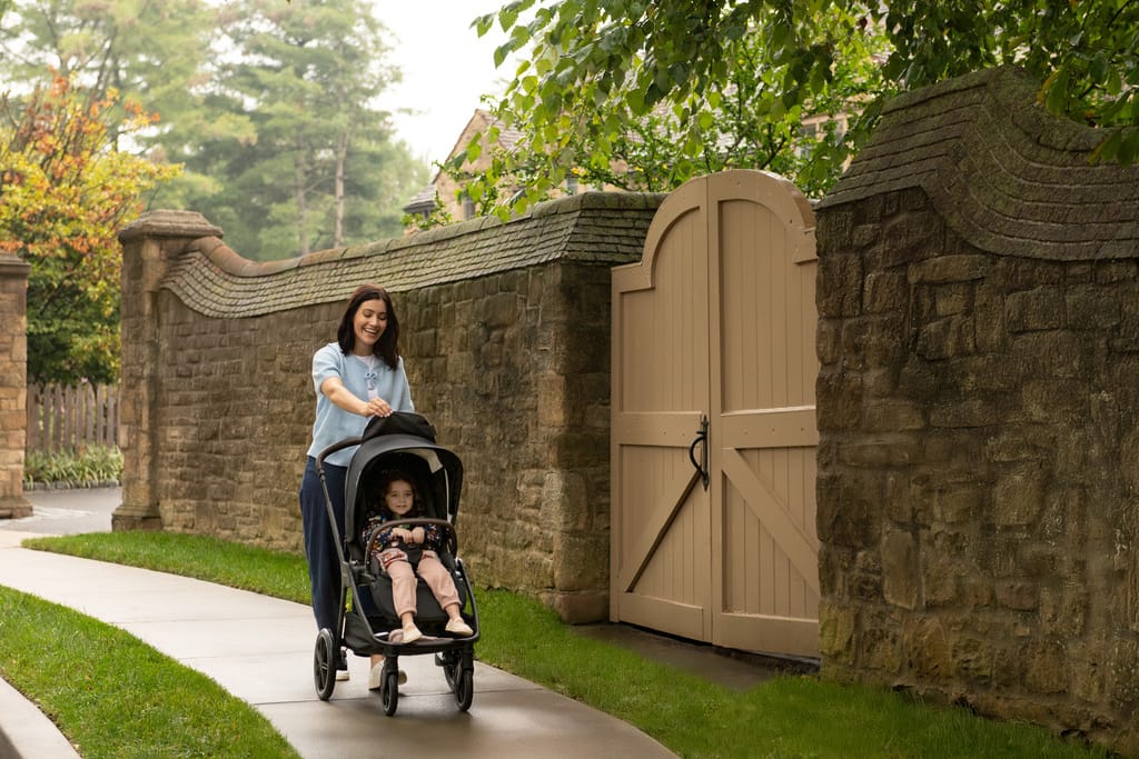 Nuna TRIV lx Compact Stroller - Caviar