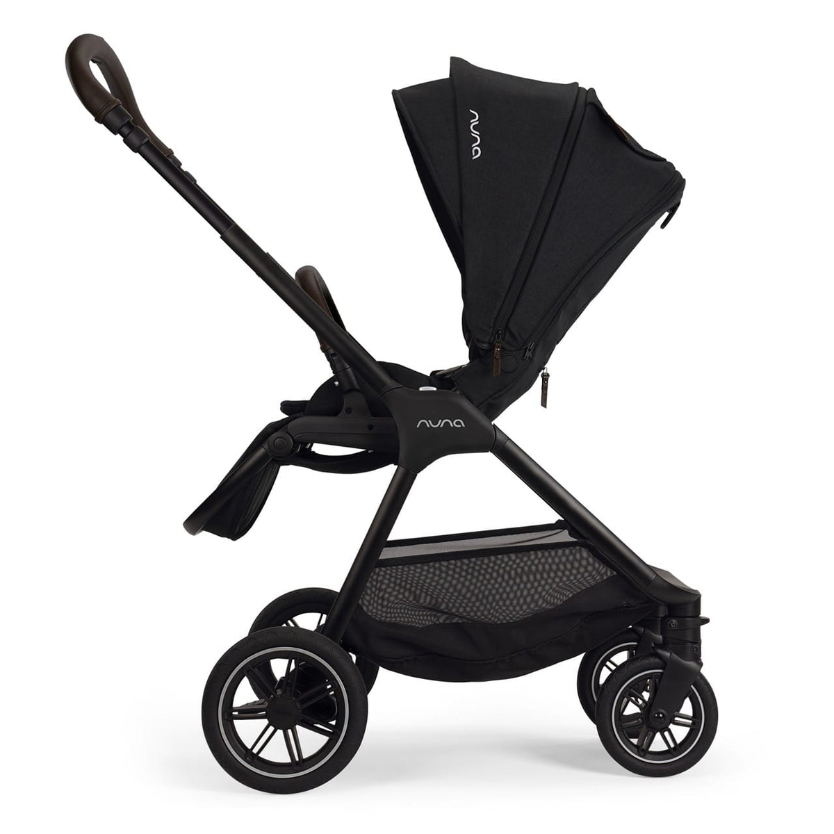 Nuna TRIV next Compact Stroller - Caviar / Chocolate